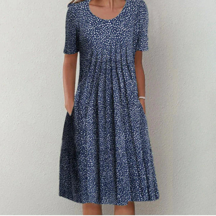 Elisa | The Flattering Fit Dress
