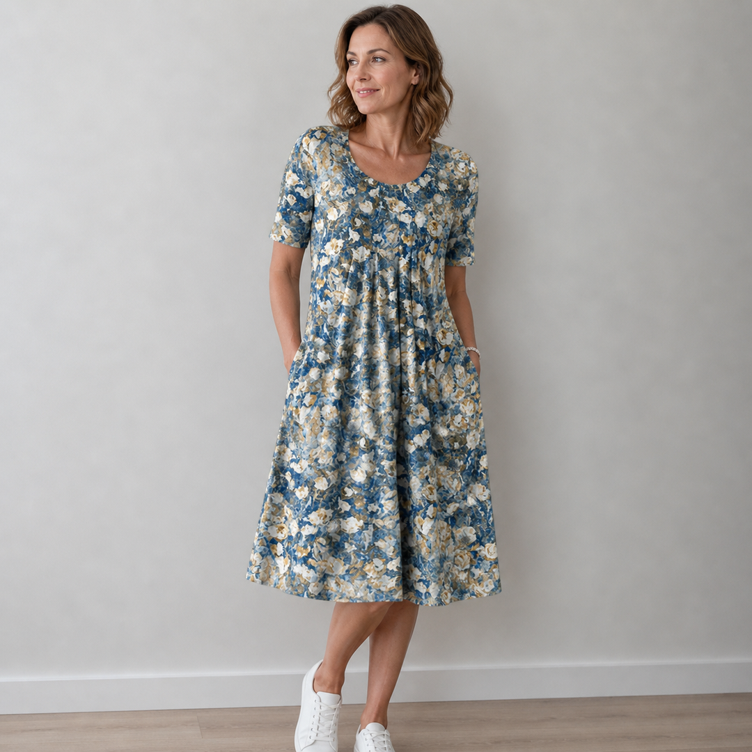Elisa | The Flattering Fit Dress