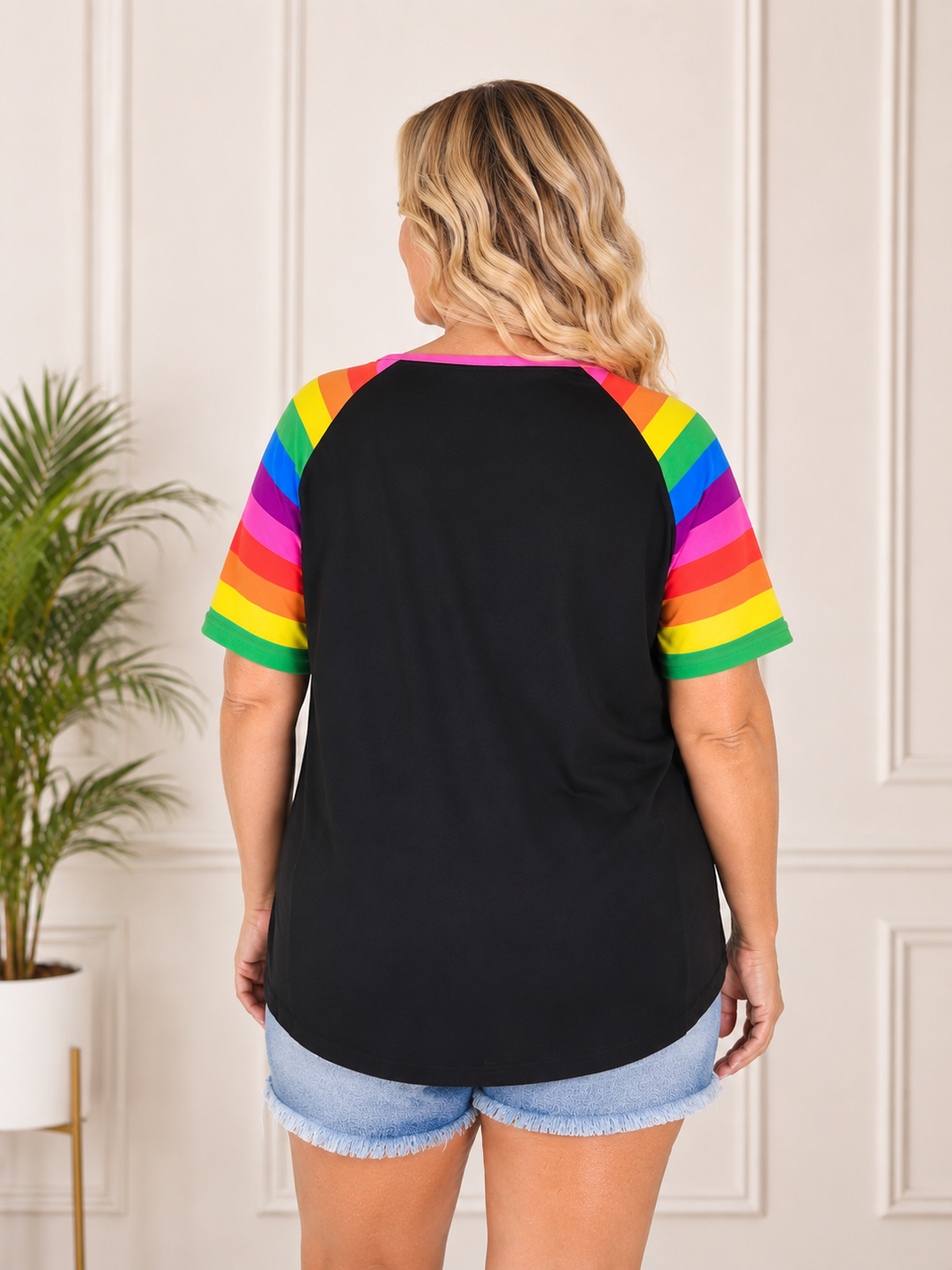 Aurora Curve™ | Rainbow Comfort Top